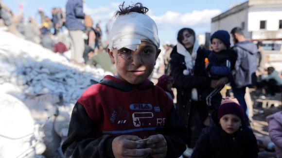Niño sirio víctima del terremoto