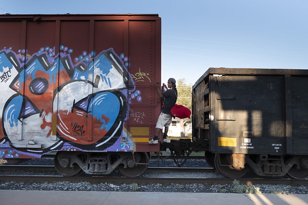 web-documental-detras-del-muro-sexta-intermedio-gonzo-jose-tren-bestia.jpg web-documental-detras-del-muro-sexta-intermedio-gonzo-jose-tren-bestia.jpg