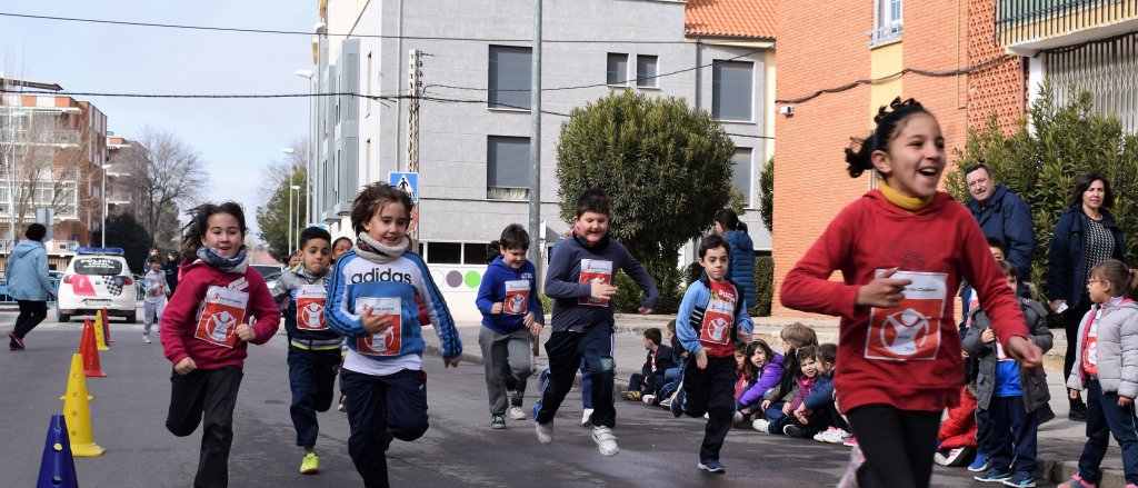 13-carrera-solidaria-colegio-alces-3.jpg 13-carrera-solidaria-colegio-alces-3.jpg