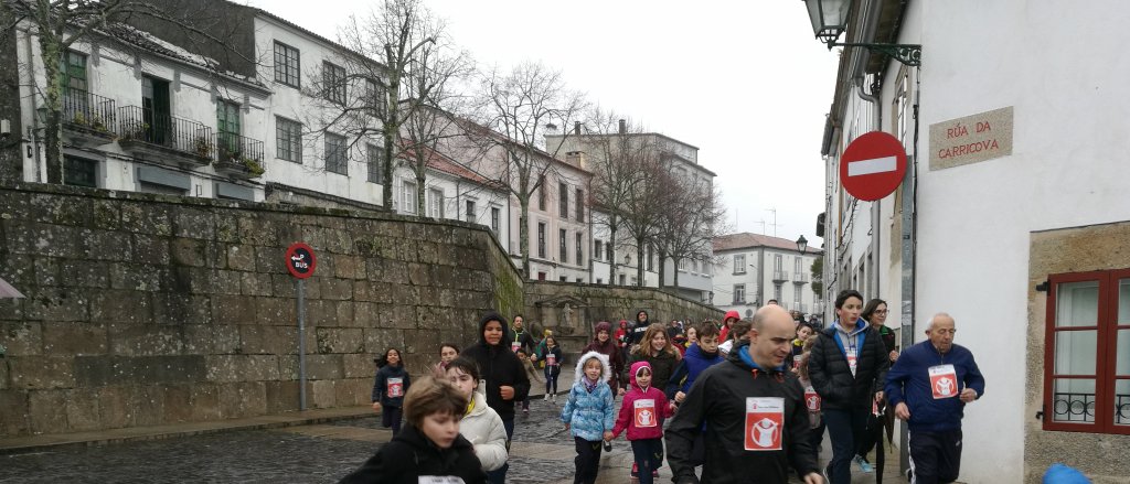 13-carrera-solidaria-colegio-vila-alborada-3.jpg 13-carrera-solidaria-colegio-vila-alborada-3.jpg