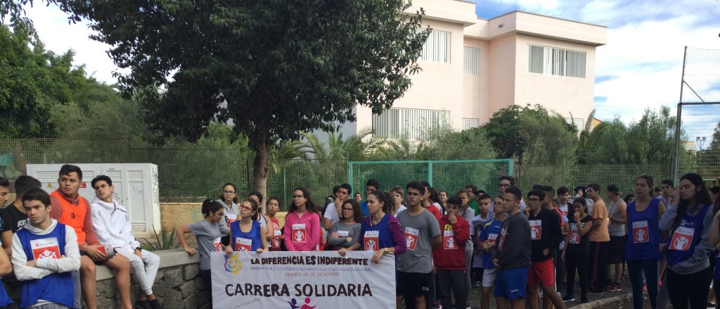 13-carrera-solidaria-instituto-gran-canaria-1.jpg 13-carrera-solidaria-instituto-gran-canaria-1.jpg