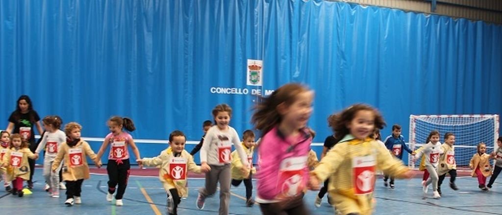 14carrera_colegiovirxedacela1.jpg 14carrera_colegiovirxedacela1.jpg