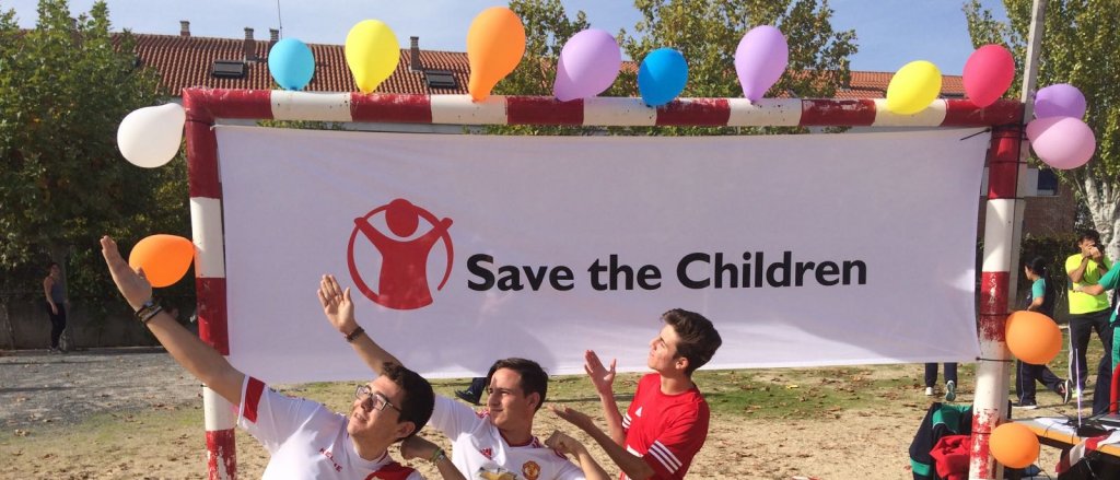 carrera-solidaria-colegio-villa-de-grinon-madrid1.jpg carrera-solidaria-colegio-villa-de-grinon-madrid1.jpg