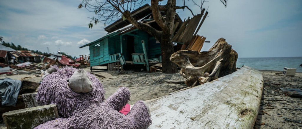 indonesia-tsunami.jpg indonesia-tsunami.jpg