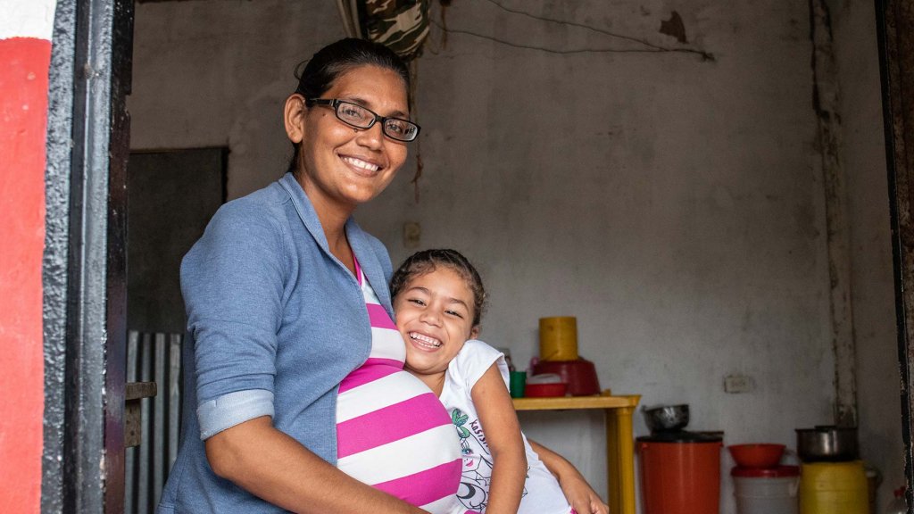 Madre venezolana en Colombia