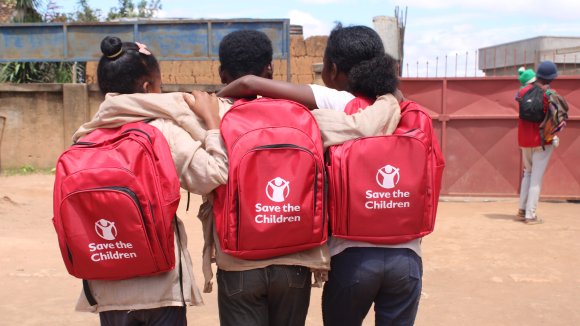 Kit escolar Save the Children