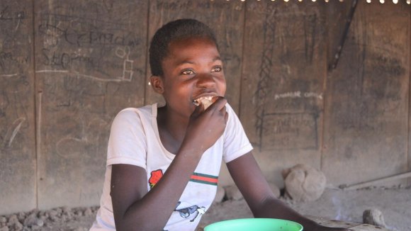 Mutinta, una niña africana Mutinta, una niña africana