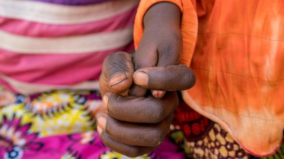 Madre e hija en Níger