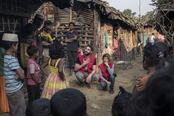 dani_rovira_y_clara_lago_en_bangladesh_-rohingya.jpg