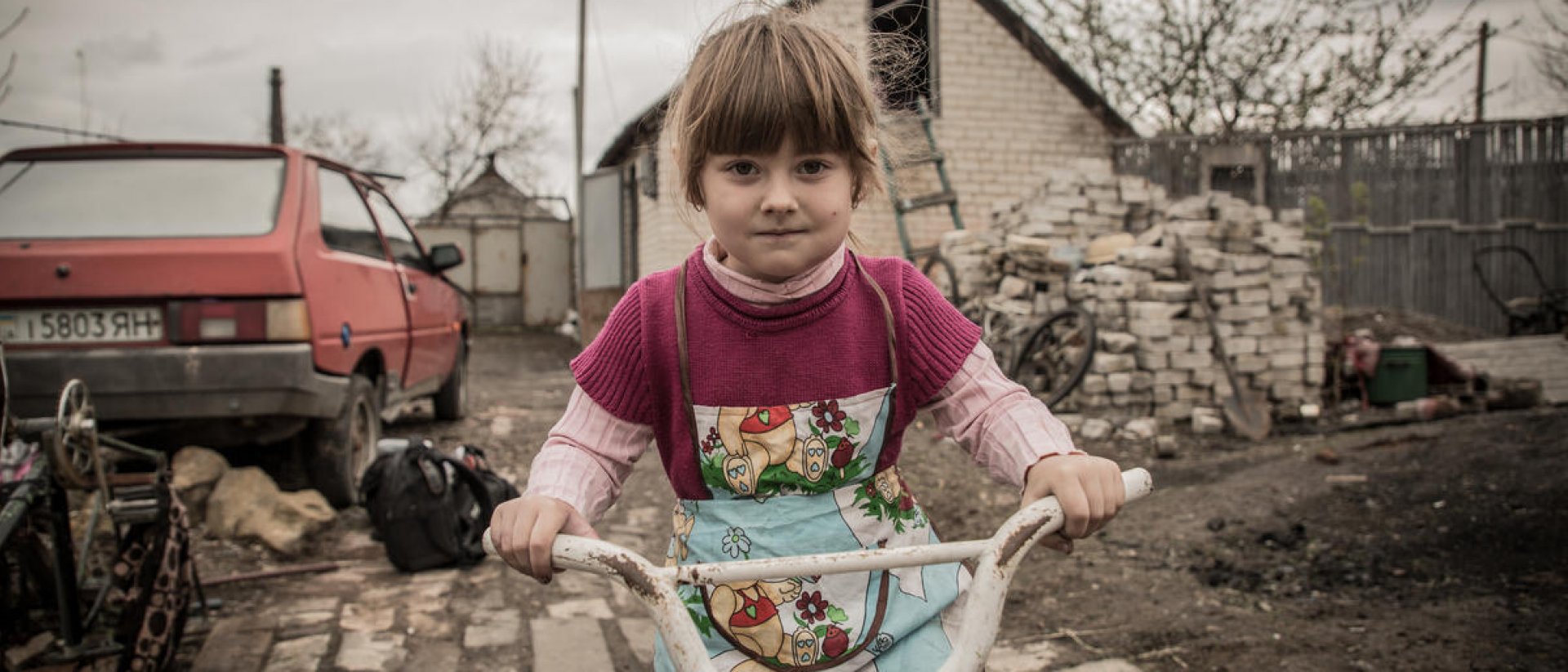 Niña del este de Ucrania 