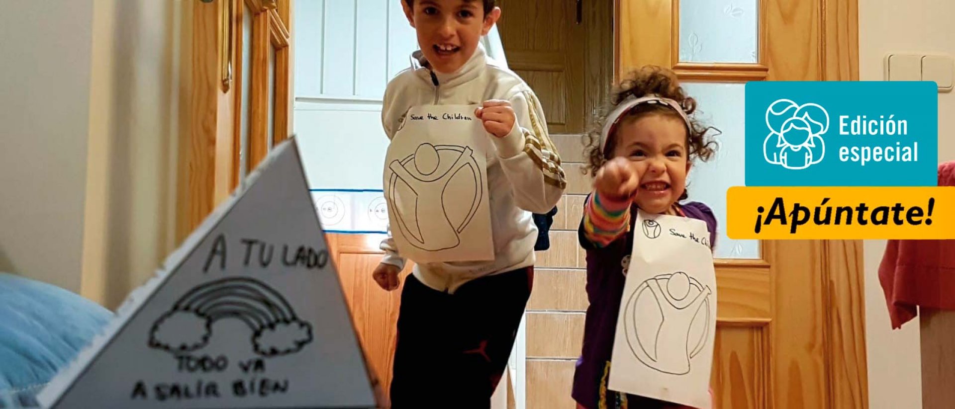 Metros de solidaridad - carrera de dos niños en casa