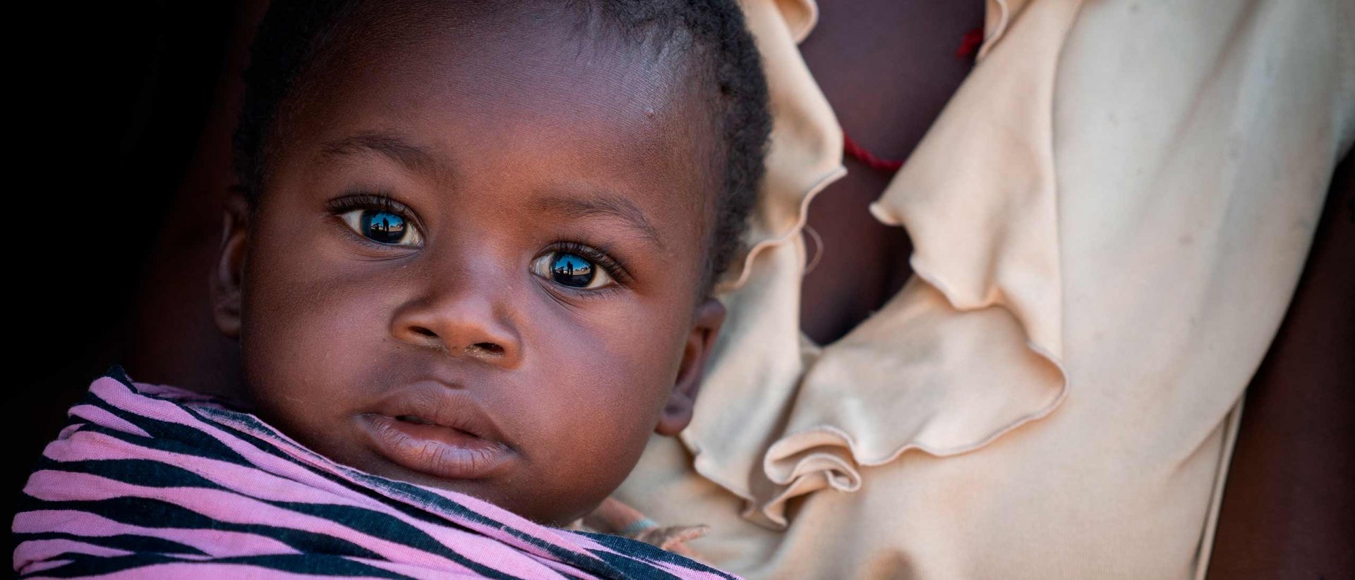 El pequeño Simon de Mozambique Simon niño Mozambique