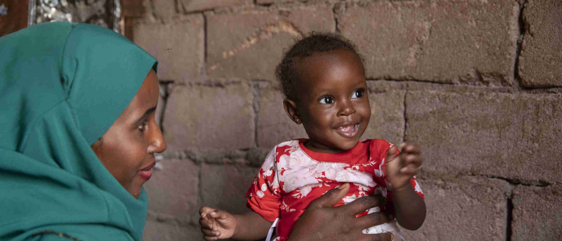 La recuperación de la pequeña Fátima, niña que sufrió desnutrición en Somalia La recuperación de la pequeña Fátima, una niña Somala