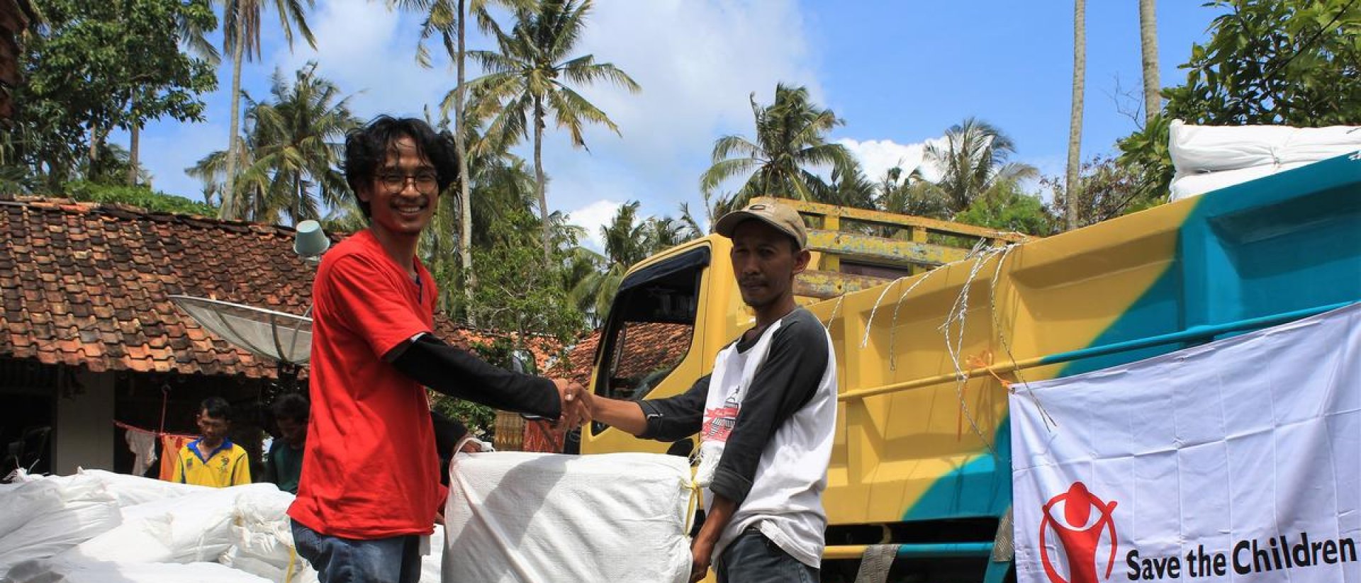 tsunami-indonesia-ong.jpg tsunami-indonesia-ong.jpg