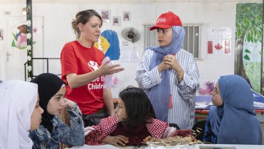 Niñas en un taller en el campo de refugiados de Zaatari