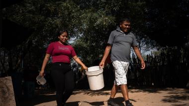 Agua save the children