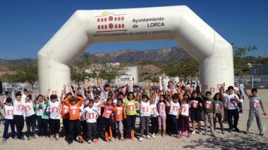 13-carrera-solidaria-colegio-juan-navarro-5.jpg