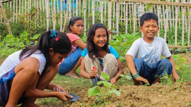 kyla-with-her-fellow-gardeners-during-the-regular-afternoon-cleaning-1.jpg